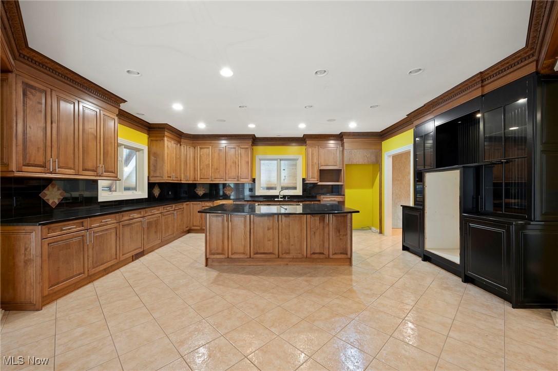 769 Village Trail Gates Mills OH 44040