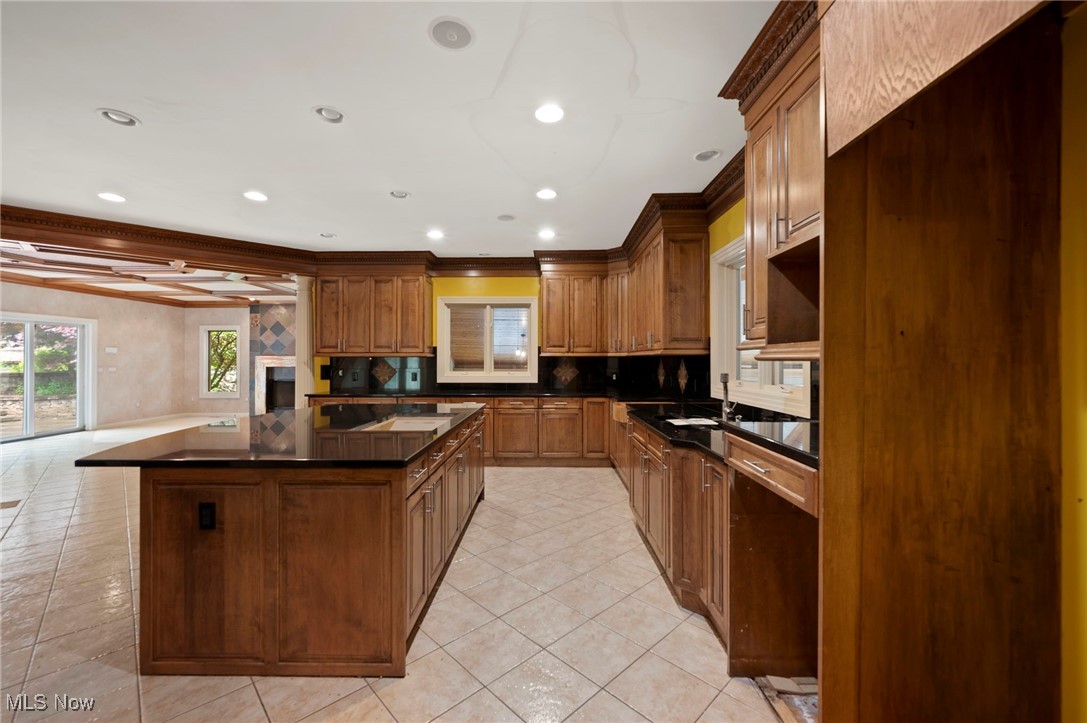 769 Village Trail Gates Mills OH 44040