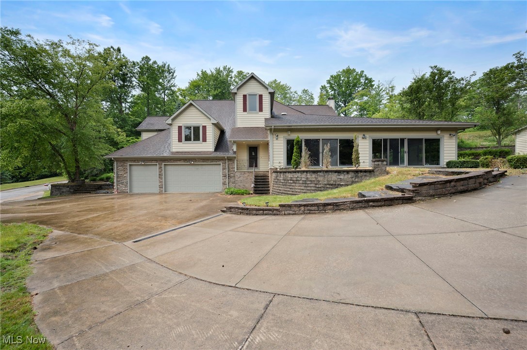 769 Village Trail Gates Mills OH 44040