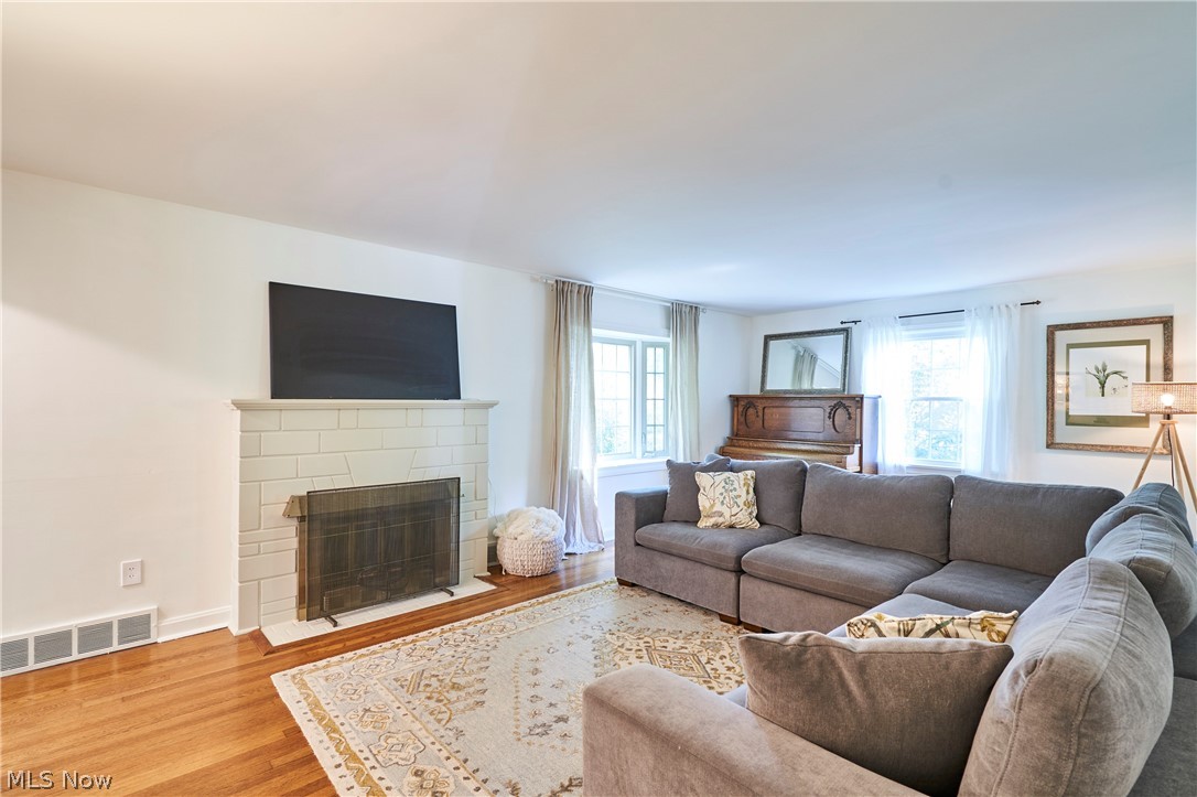 3431 Enfield Avenue NW Canton OH 44708