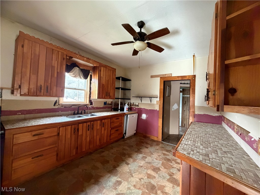 80860 Davis Street Tippecanoe OH 44699
