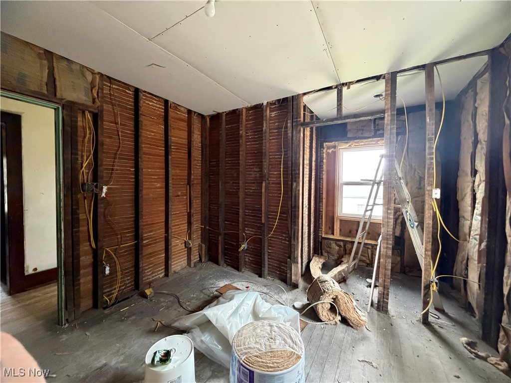 80860 Davis Street Tippecanoe OH 44699