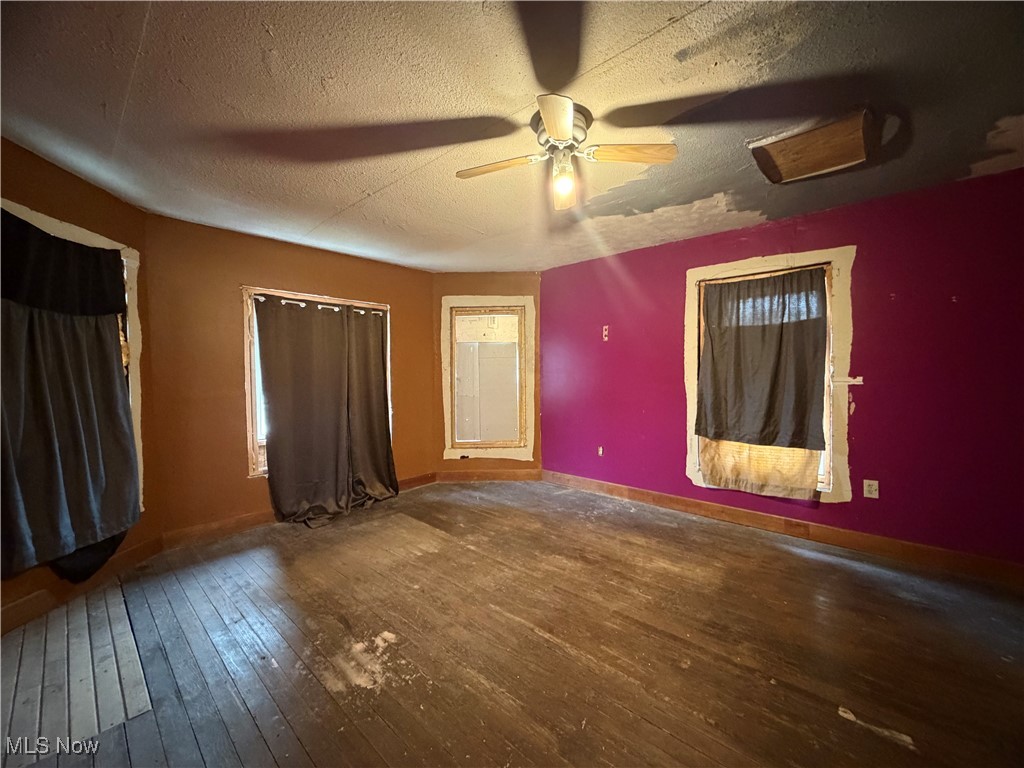 80860 Davis Street Tippecanoe OH 44699