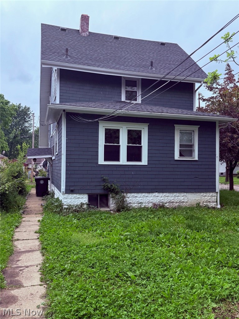 2183 25th Street SW Akron OH 44314