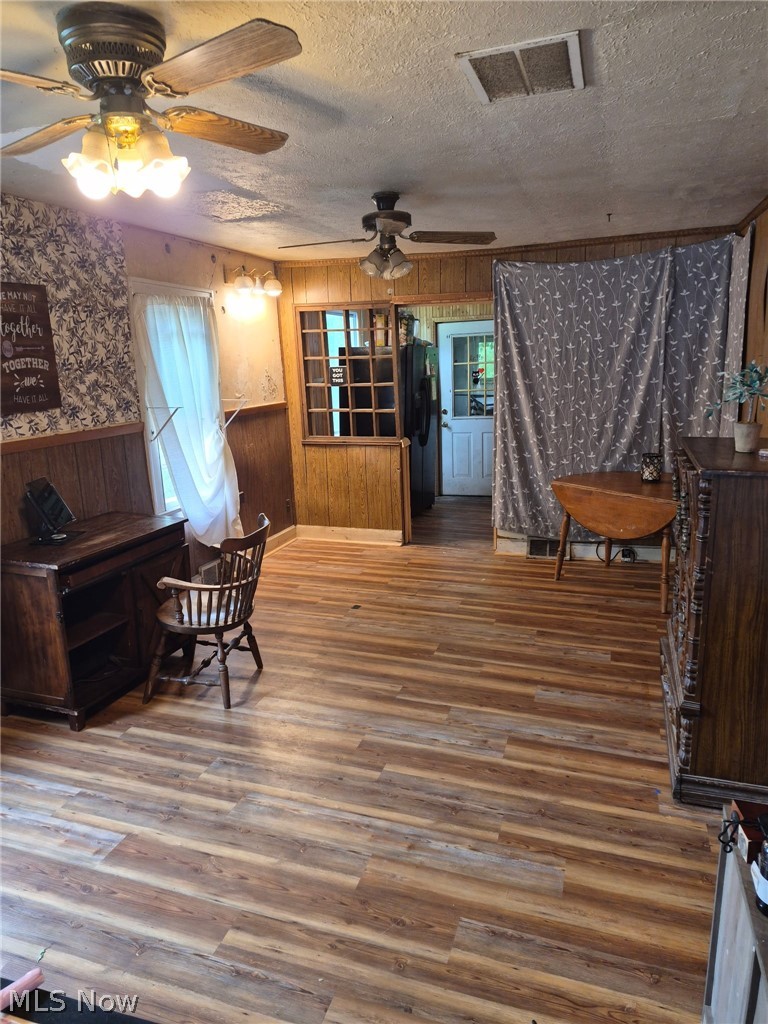 143 S Point Drive Avon Lake OH 44012
