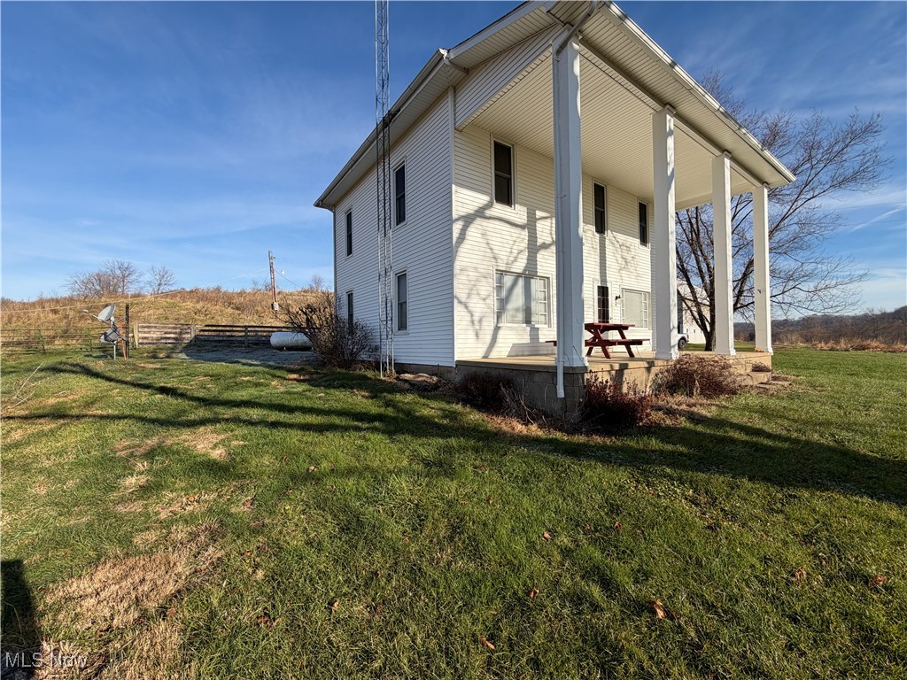 14675 County Road 3 Frazeysburg OH 43822