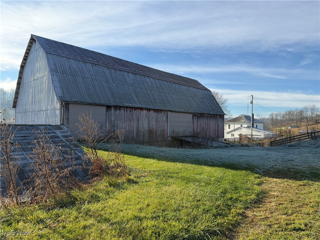 14675 County Road 3 Frazeysburg OH 43822
