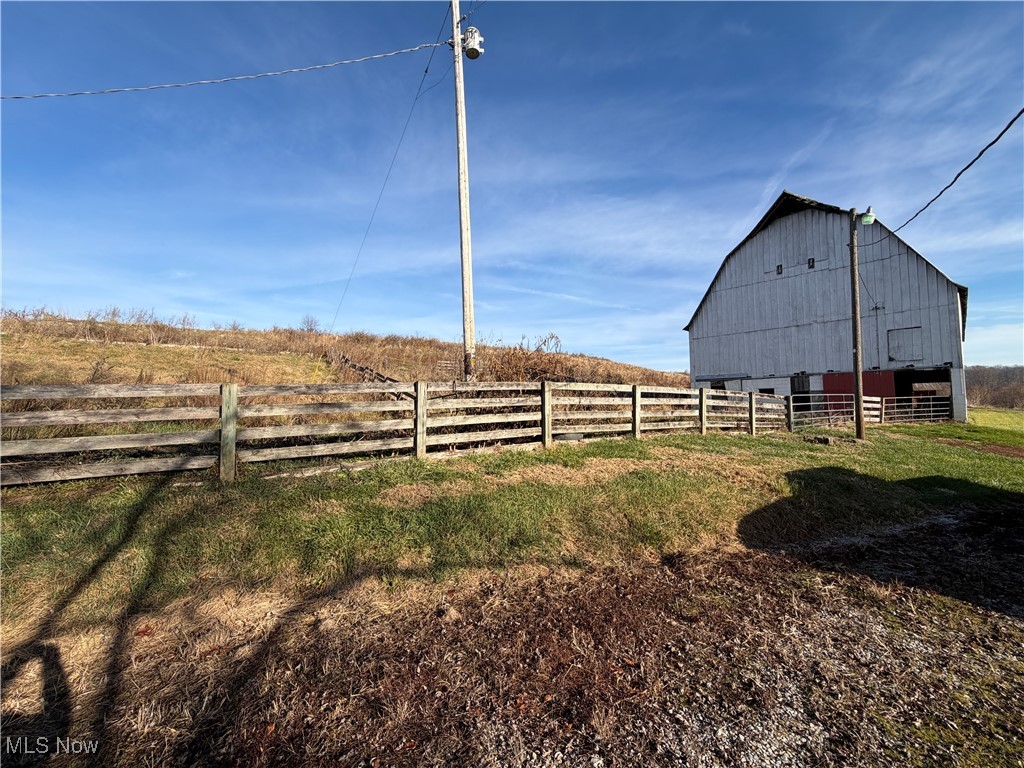 14675 County Road 3 Frazeysburg OH 43822