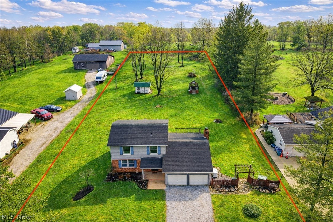7857 Lester Drive Leroy OH 44077