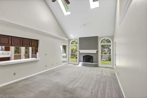 431 Avon Point Avenue Avon Lake OH 44012