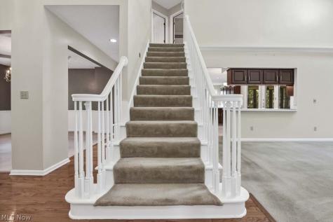 431 Avon Point Avenue Avon Lake OH 44012