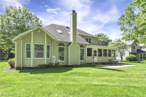 431 Avon Point Avenue Avon Lake OH 44012