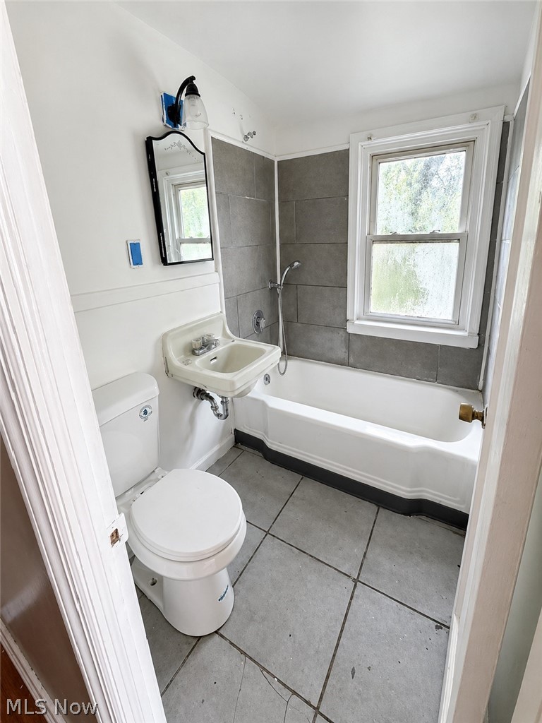 25161 Euclid Avenue Euclid OH 44117
