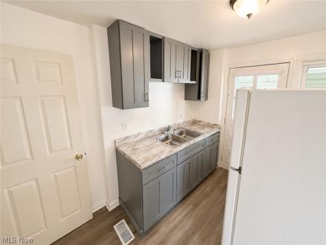 25161 Euclid Avenue Euclid OH 44117