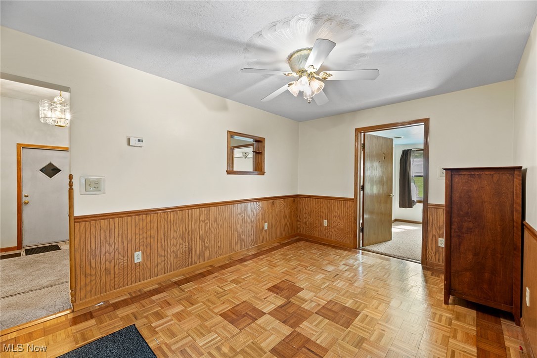 43 S Van Buren Avenue Barberton OH 44203