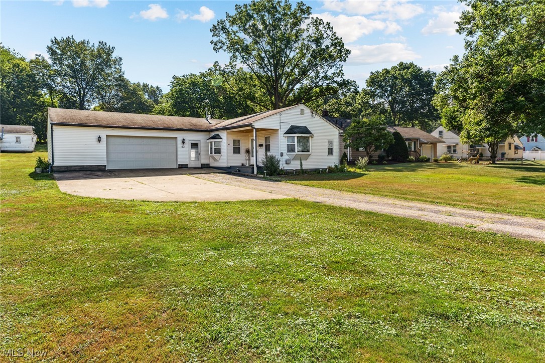 43 S Van Buren Avenue Barberton OH 44203