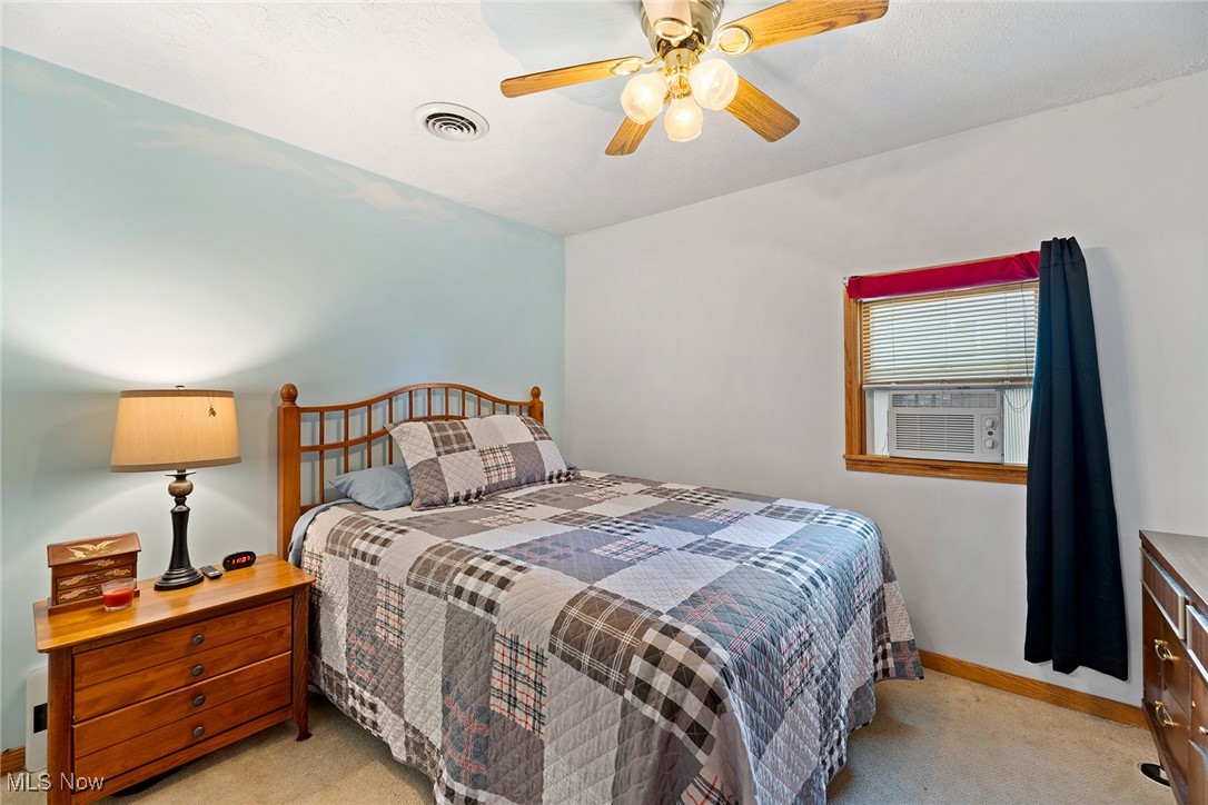 43 S Van Buren Avenue Barberton OH 44203