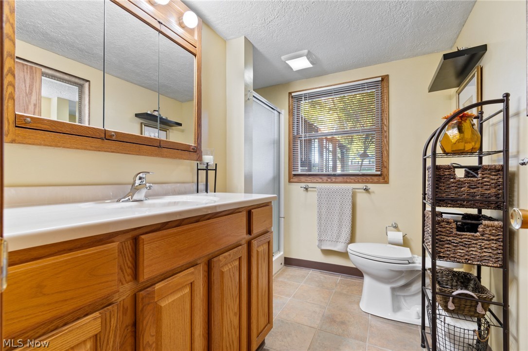 1173 Desert Street NE Uniontown OH 44685