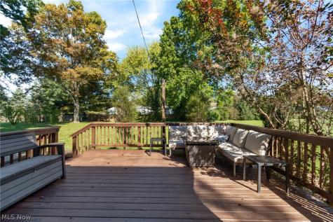 1173 Desert Street NE Uniontown OH 44685