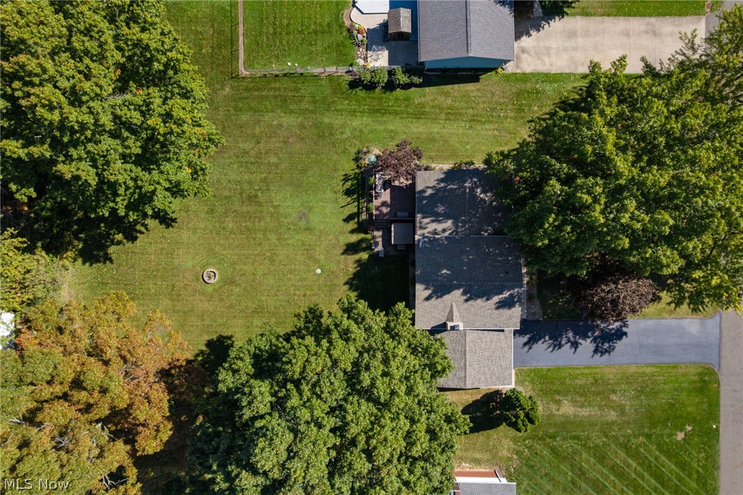 1173 Desert Street NE Uniontown OH 44685