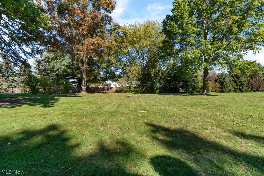 1173 Desert Street NE Uniontown OH 44685