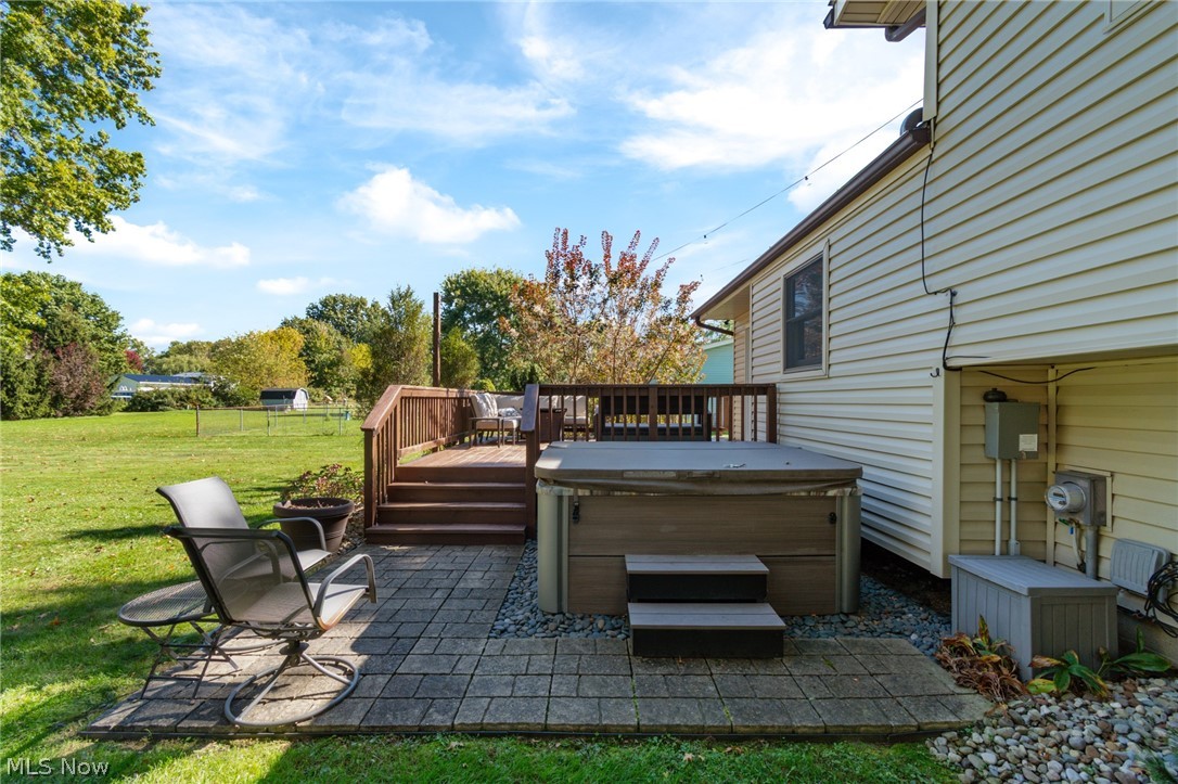 1173 Desert Street NE Uniontown OH 44685