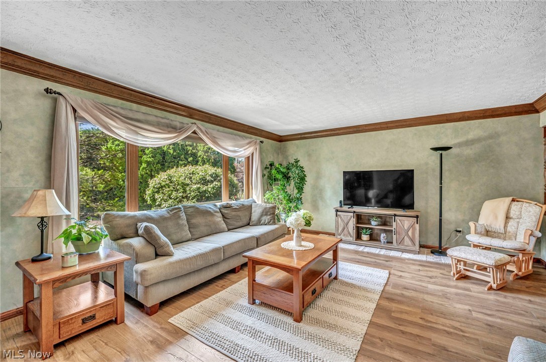7791 Edgewood Lane Seven Hills OH 44131