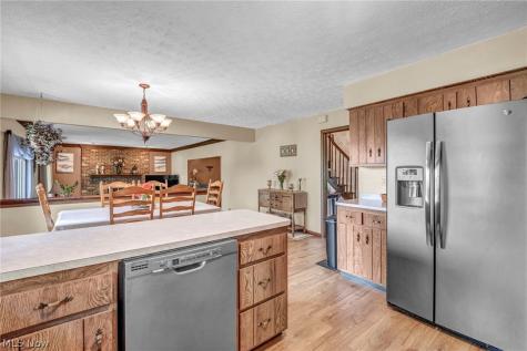 7791 Edgewood Lane Seven Hills OH 44131