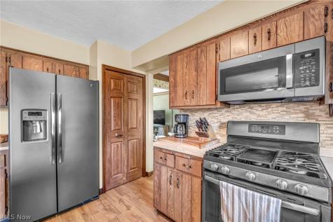 7791 Edgewood Lane Seven Hills OH 44131