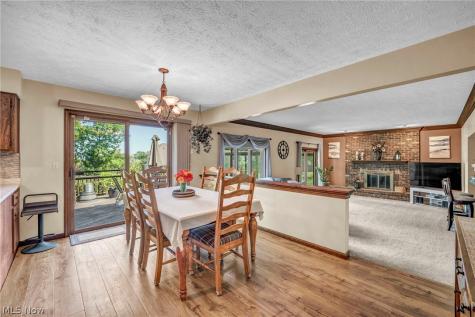 7791 Edgewood Lane Seven Hills OH 44131