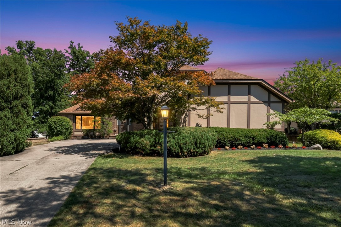 7791 Edgewood Lane Seven Hills OH 44131