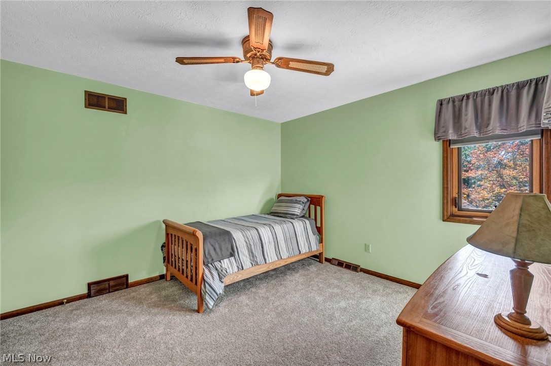 7791 Edgewood Lane Seven Hills OH 44131