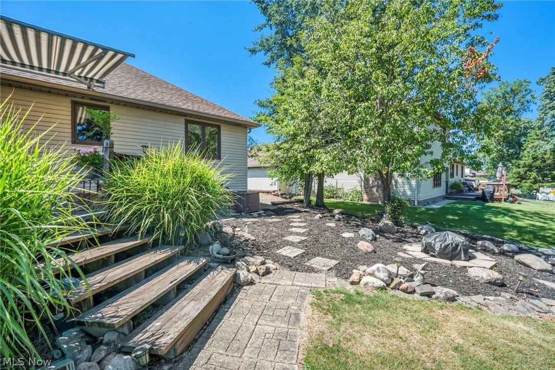 7791 Edgewood Lane Seven Hills OH 44131