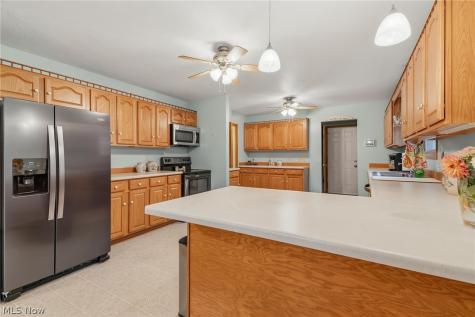 922 Benskin Avenue SW Canton OH 44710