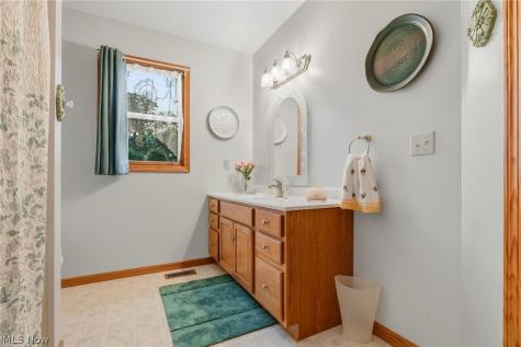 922 Benskin Avenue SW Canton OH 44710