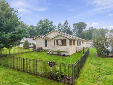 922 Benskin Avenue SW Canton OH 44710