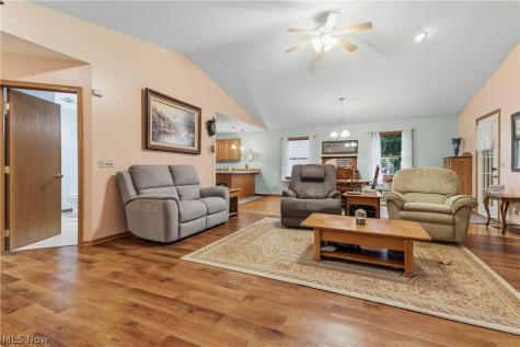 922 Benskin Avenue SW Canton OH 44710