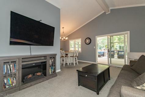 7085 Hoover Drive Mentor OH 44060
