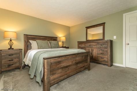 7085 Hoover Drive Mentor OH 44060