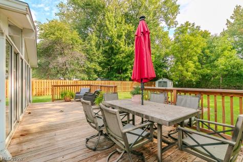 7085 Hoover Drive Mentor OH 44060