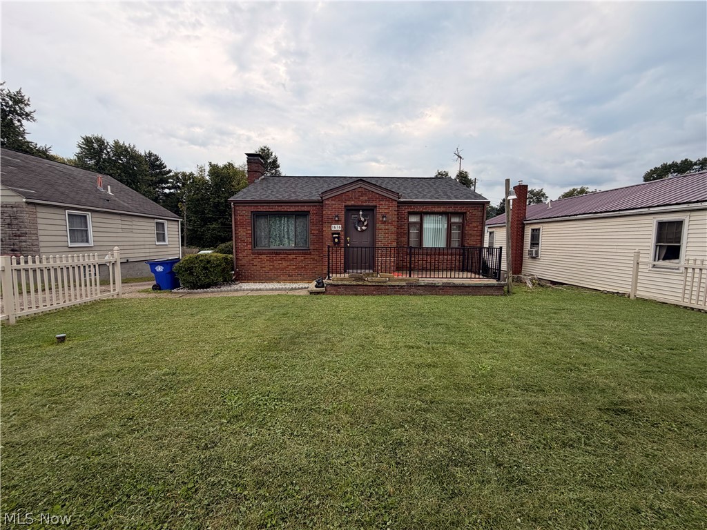 1616 Etruria Street East Liverpool OH 43920