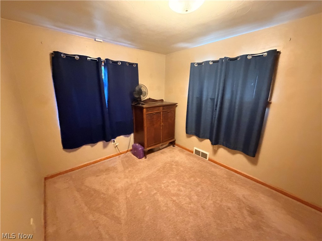 1616 Etruria Street East Liverpool OH 43920