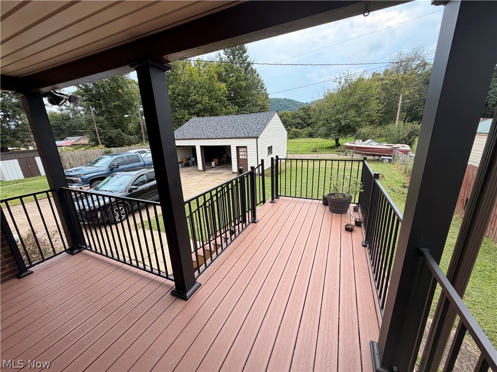1616 Etruria Street East Liverpool OH 43920