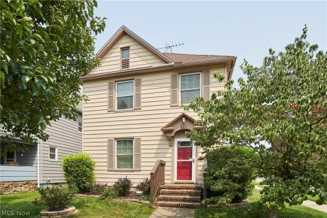 221 7th Street NW Barberton OH 44203