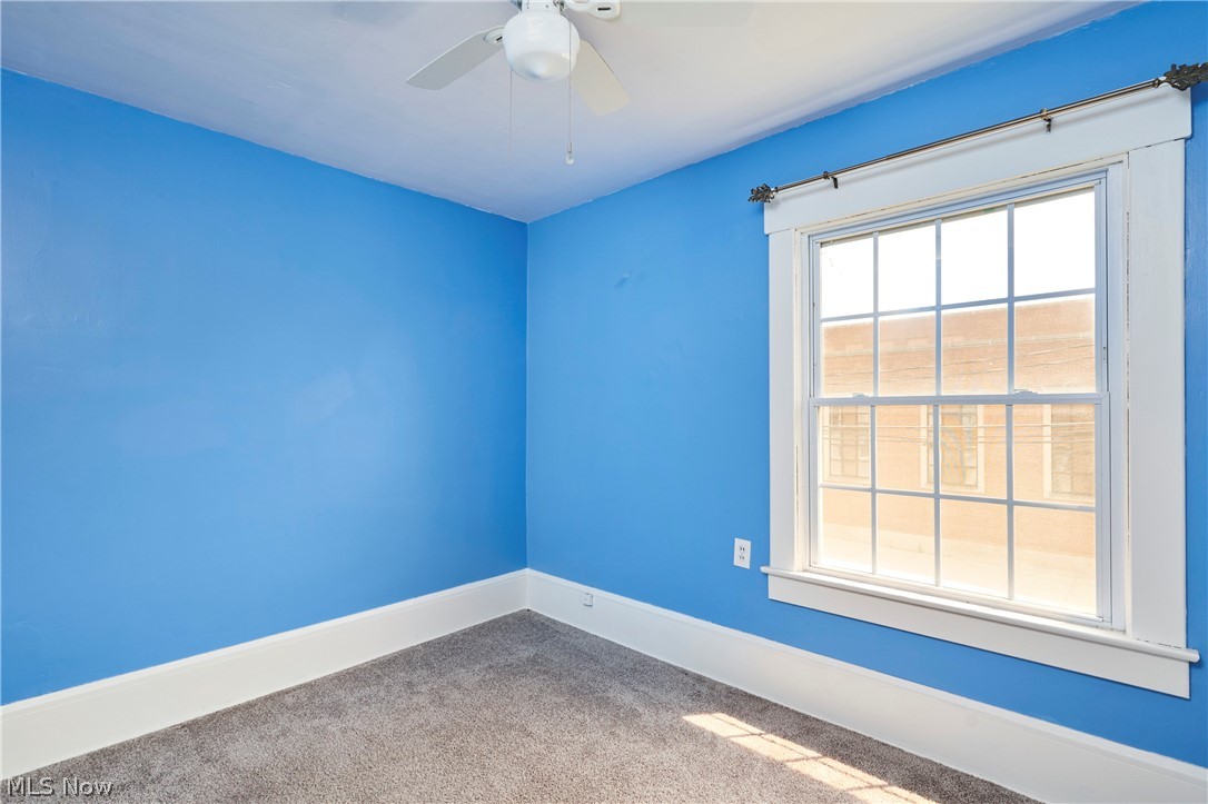 221 7th Street NW Barberton OH 44203