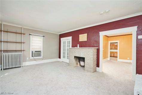 221 7th Street NW Barberton OH 44203