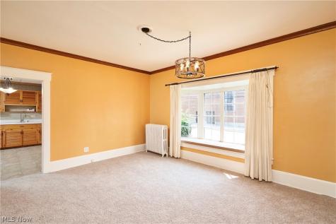 221 7th Street NW Barberton OH 44203
