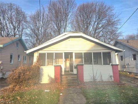 646 Columbia Avenue Akron OH 44310