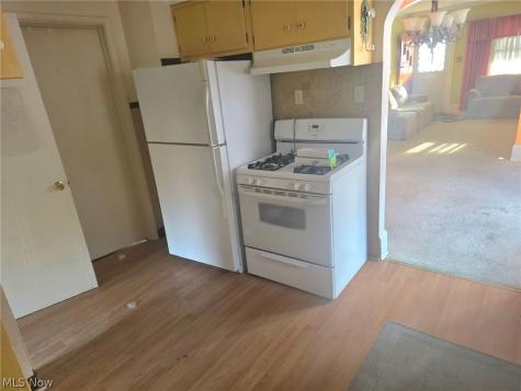 646 Columbia Avenue Akron OH 44310