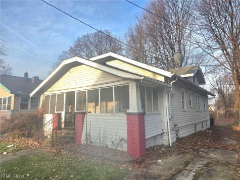 646 Columbia Avenue Akron OH 44310